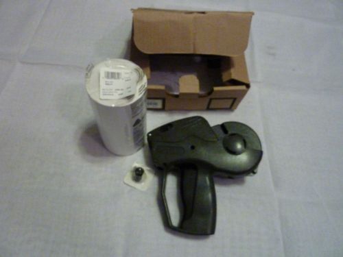 GENUINE BRAND NEW MONARCH 1130 PRICE GUN LABELER WITH LABELS AND INK ROLL