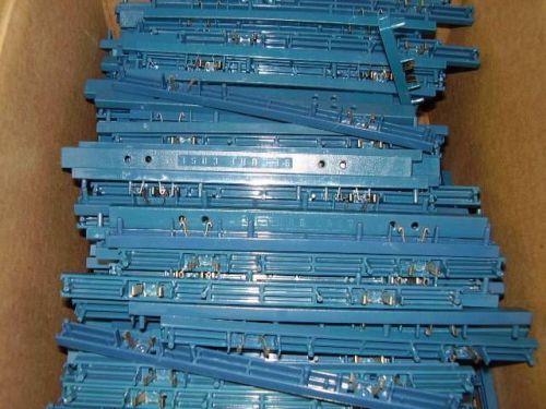Lot of 960 Dvd Blue Security Case Locks Tags NexPak Securecase Clips + 270 CASES