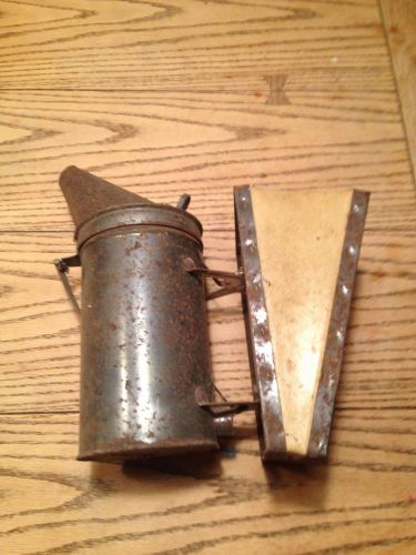 VINTAGE DADANT &amp; SONS BEEKEEPING BEE SMOKER EXCELLENT CONDITION