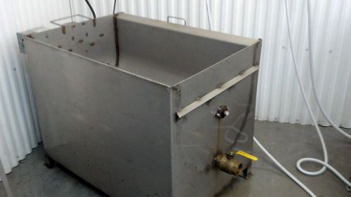 Poultry Processing Equipment - Chicken, Duck, Turkey - Plucker - Scalder - Table