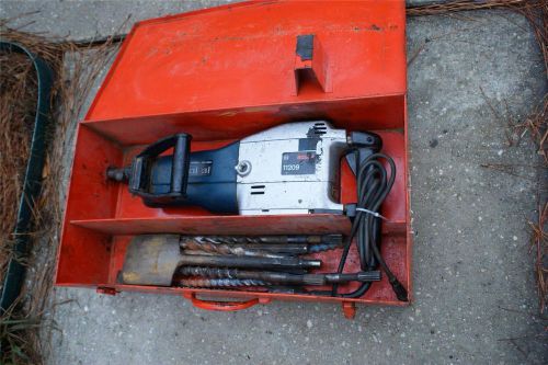 BOSCH 11209 BREAKER&amp; DEMOLITION HAMMER WITH CASE AND EXTRA BITS