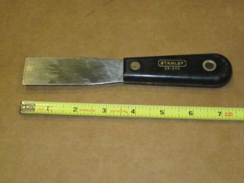 STANLEY 28-240 1-1/4&#034; NYLON HANDLE FLEXIBLE BLADE PUTTY KNIFE ~GOOD CONDITION~