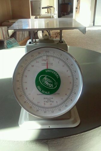 Used 25lb  Accu-Weigh Universal Dial Scale Stainless steel top Great Shape