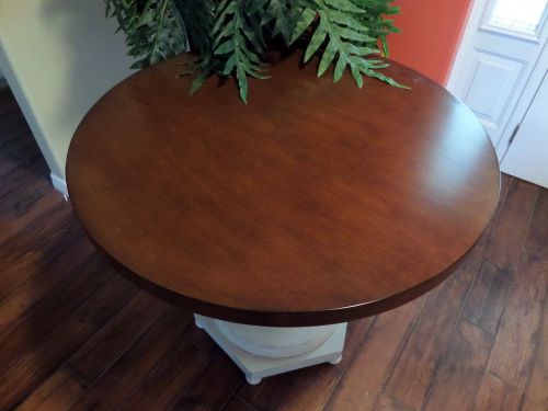 THICK 36&#034; ROUND  RESTAURANT/HOTEL TABLE