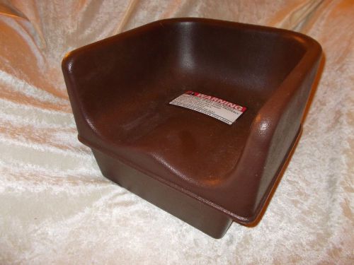 Cambro 100BC 2 Sided Booster ~ Restaurant Quality ~ Brown ~ NEW