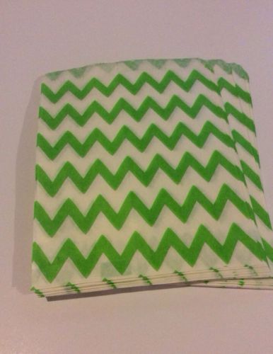 50 5x7 lime green chevron merchandise/treat/candy /gift bag