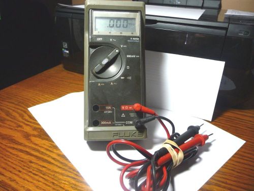 FLUKE 77 Multimeter