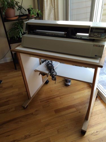Roland CAMM-1 PNC-1000A Desktop Sign Maker for Vinyl Cutting/Printing
