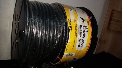 Carol 12/3 SJOOW 300V Rubber Cord 250Ft General Cable NO RESERVE FULL ROLL