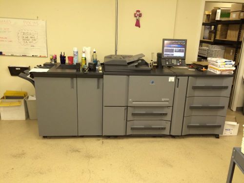 Konica minolta bizhub pro 1051 / 1050 used copier w/ booklet &amp; lct -  under 2m! for sale