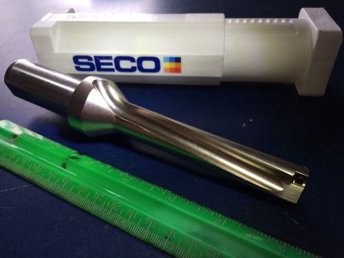 Seco SD505-19-95-25R7 Perfomax Indexable Coolant Fed Drill .75&#034; Cutting Diameter