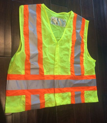3M Yellow Orange Reflective Construction Work Jacket Size Large 100% Polyester