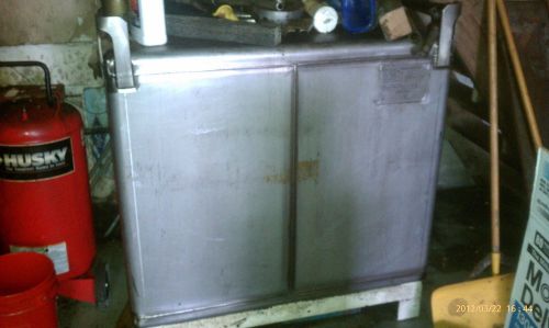 330 Stainless tote