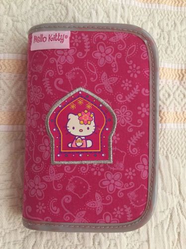 Hello Kitty Sanrio Pocket Planner Binder Zippered, Only 1 Available, EUC