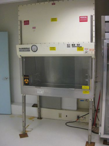 Baker Sterilgard II Model SG400 Type II Class A/B3 Biological Safety Cabinet