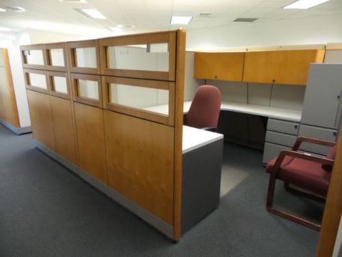 (2) work stations kimball wood and fabric panels &#034;high end&#034; for sale
