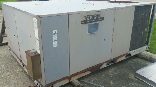 AIR CONDITIONER UNIT 10 TON INDUSTRIAL WITH BUILT IN HEAT