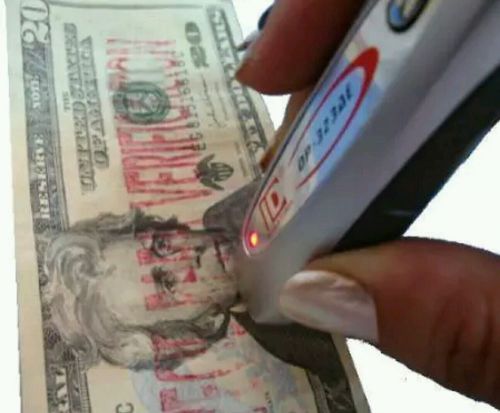 Portable Detector UV Mg Counterfeit Fake Dollar Euro Bank Bill Note Money New