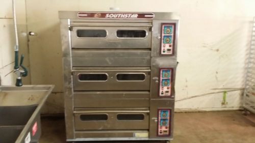 Tripple stacked deck oven gas fired southstar on wheeles for sale