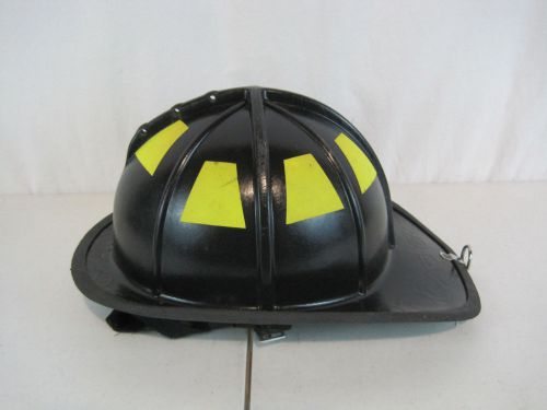 Cairns Firefighter Black Helmet Turnout Bunker Gear Model 1044 (H516)
