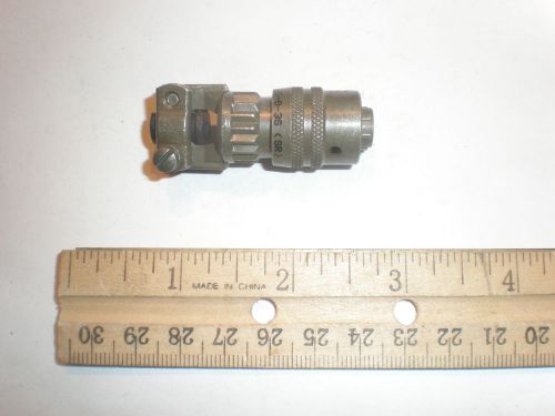 NEW - PT06E 8-3S (SR) - 3 Pin Female Plug