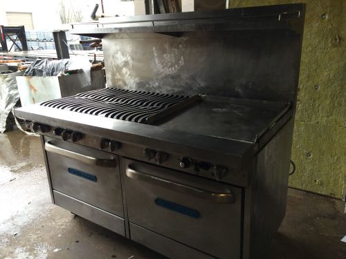 SOUTHBEND GAS RANGE - 2 CONVECTION OVENS - 6 BURNERS - 24&#034; FLAT TOP GRILL