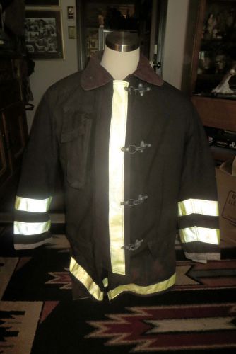 Lynchburg, Virginia Volunteer Fireman&#039;s Globe Turnout Coat XL