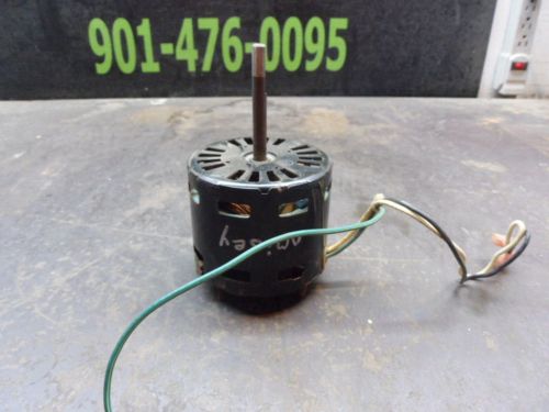 FASCO 1/25HP MOTOR #7131-0186 TYPE:U31EB2 115V RPM:2500/3000 USED