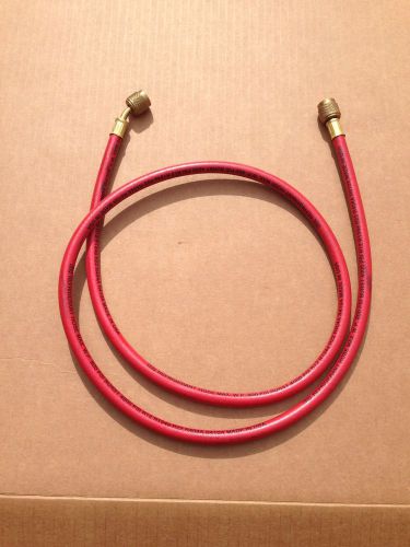 Preowned 5 Ft Refrigerant Charging Hose Red
