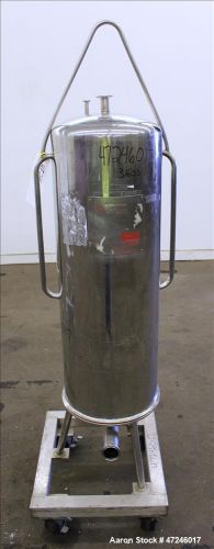 Used- cuno filter housing, model 12-zp 3, 316 stainless steel, vertical. clamp o for sale