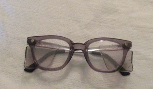 Pair Of Fendall Fend-Safe T-30 1446 MK Safety Glasses W/Multi-fit Temples (A)