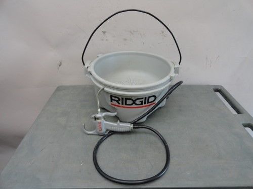 Ridgid 418 threading oiler 1 gallon bucket &amp; pump gun assembly 300 threader for sale