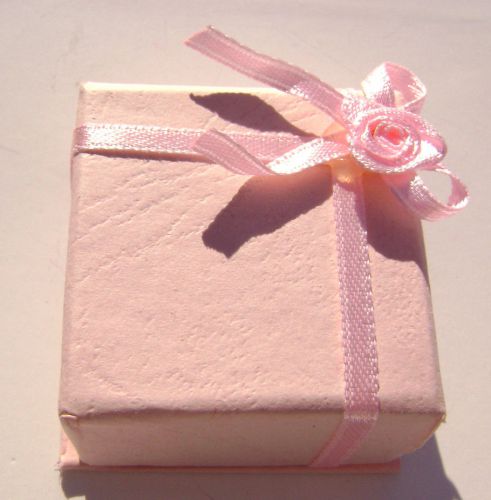 1579PK Gift Box Ring, Studs, Paper, Pink Peach with Ribbon &amp; Bow