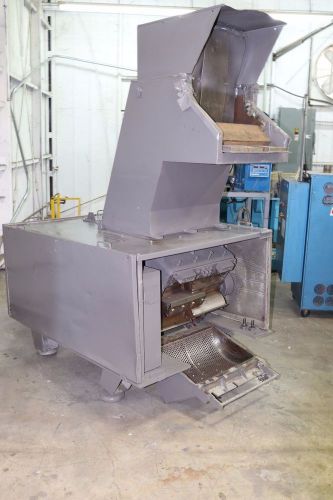 Ball and Jewel 14X21 Granulator 25HP Stagger Rotor 8 Fly and 2 Bed Knife
