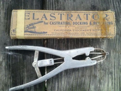 Vintage elastrator castrator with box