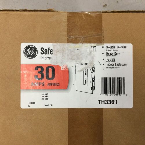 General Electric 30 Amps Saftety Switch TH3361 NEW
