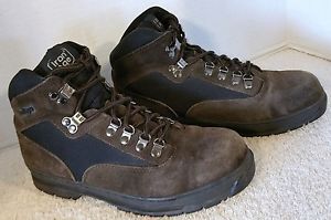 Pre-2005 iron age steel toed work boots,  model 782, size 9.5 medium, very good for sale