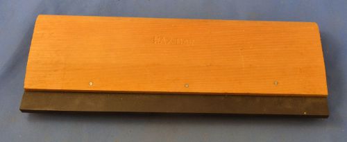 Vintage Naz Dar 10.5”Wood and Rubber Squeegee Silkscreen Tool