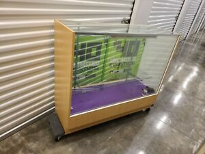 Display Case Show Stand Store Fixture Cabinet 40x48x18 local pickup Miami, Fl