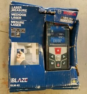 NEW -- Bosch GLM 42 Blaze Laser Measure 135ft/40m GLM42