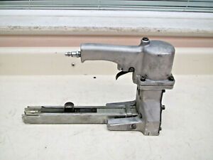 Bostitch D16-2AD Pneumatic Carton Box Stapler Used Free Shipping