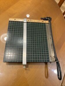 VINTAGE TOWER 9&#034; PAPER CUTTER TRIMMER DESK BOARD Very Good Condition