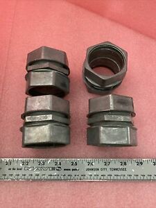 Steel City TK 216 EMT Concrete Tight Die Cast Zinc Coupling 2 Inch  Lot of Four