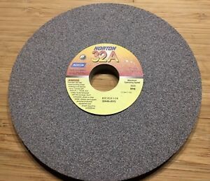 Norton Grinding Wheel 662530043895 8&#034;x1/2&#034;x1-1/4&#034; 32A46-J8VG  Max 3600 RPM NEW