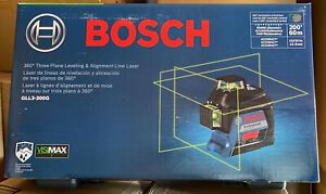 Bosch 200&#039; 360 3-Plane Leveling &amp; Alignment-Line Green Laser GLL3-300G Brand New