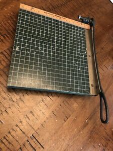 milton bradley paper cutter 10x10 Great Shape!