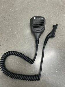 Motorola PMMN4050A Noise-Canceling Speaker Microphone RSM IMPRES w/ Clip