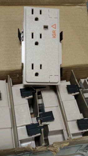 Haworth electrical 3 receptacle outlets (6)