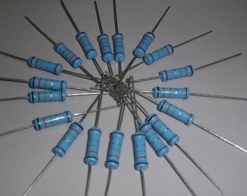 Axial lead metal film resistor 2w 270 ohm  1% accuracy lot200 for sale