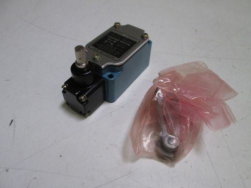 HONEYWELL LIMIT SWITCH 1LS1 W/ SIDE ROTARY *NEW IN BOX*